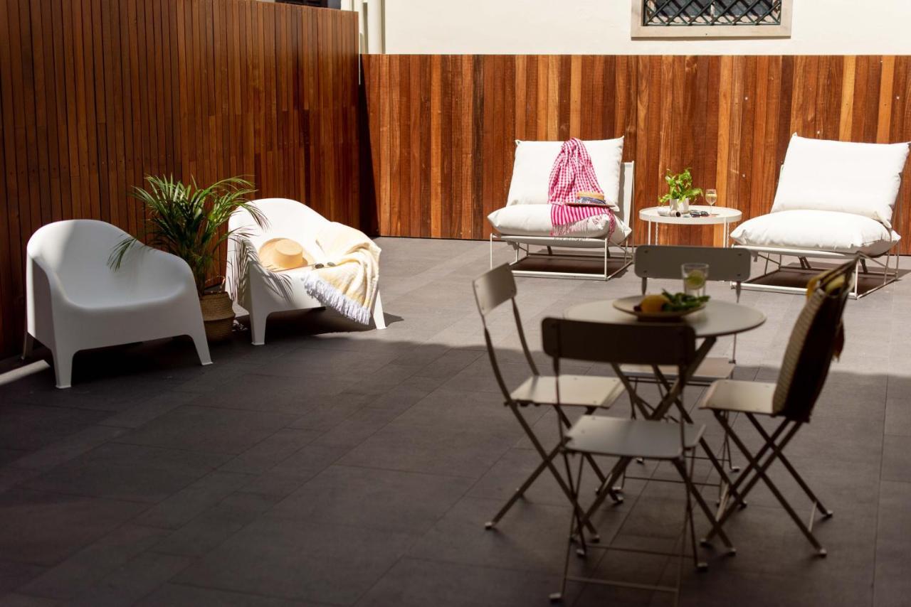 Apartamentos Ferreiros By Heart Of Funchal エクステリア 写真